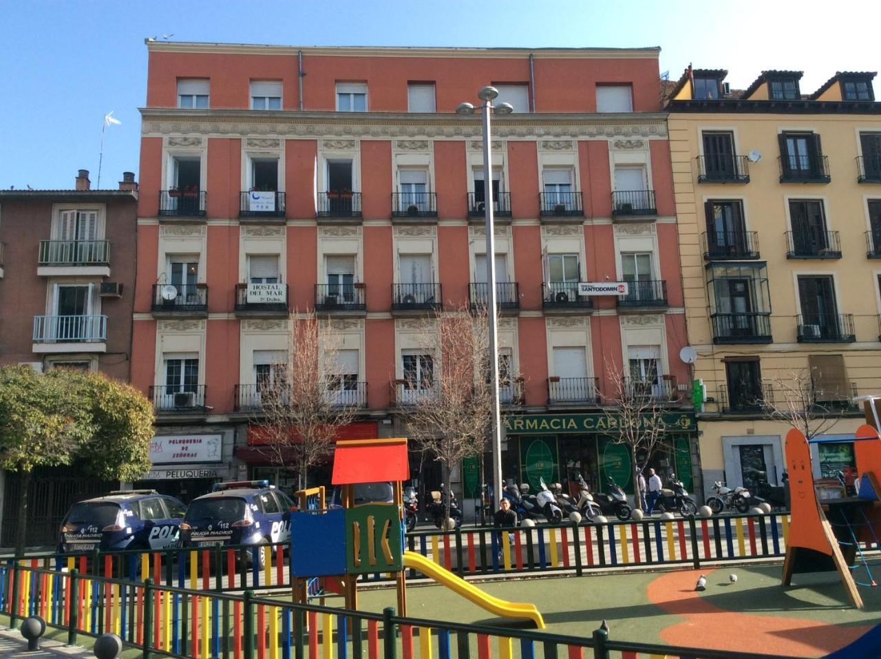 مدريد Hostal Palacio Luna المظهر الخارجي الصورة